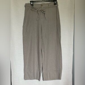 Joie Gray Capris for Effortless Style